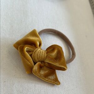 Lou Lou & Company Gold and Tan Hair Bow Accessory